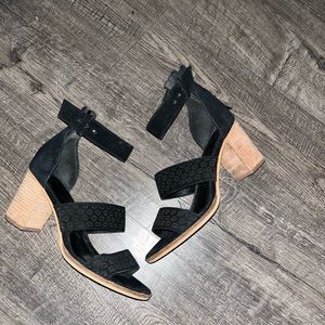 Frye and CO Bryn Perf Sandal